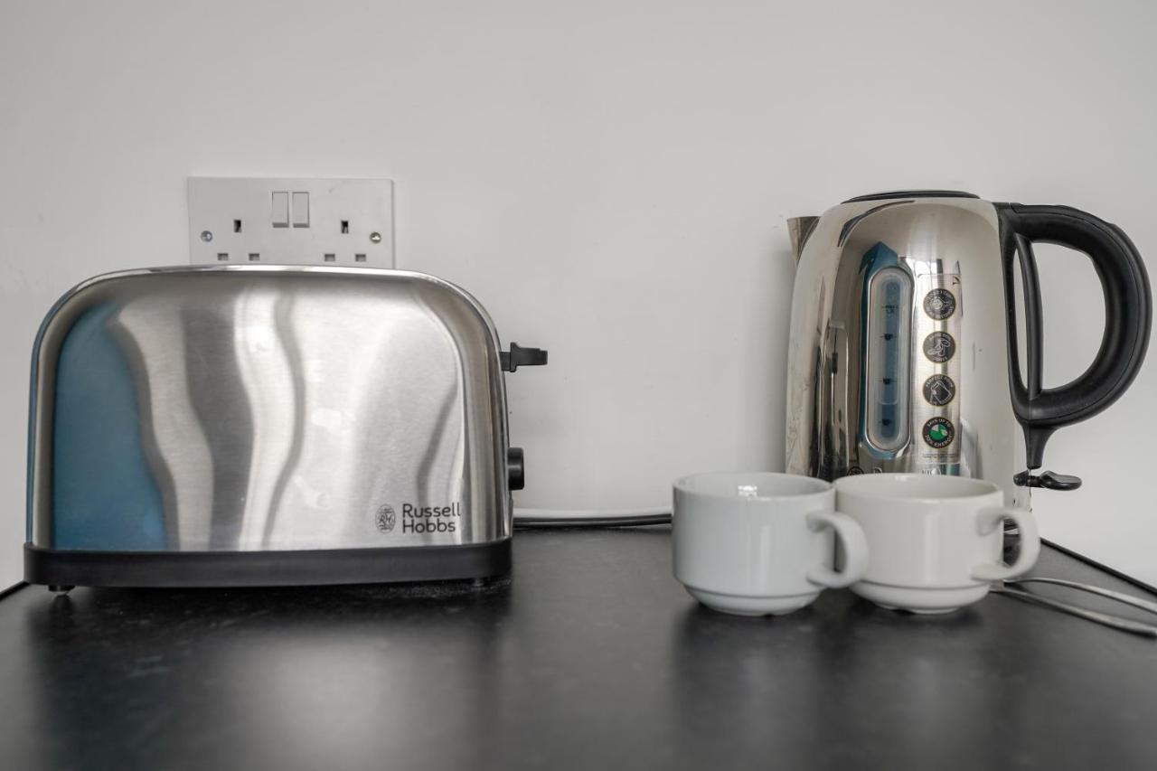 Homesly Guest Rooms, Comfortable En-Suite Guest Rooms With Free Parking And Self Check-In Berwick Upon Tweed Εξωτερικό φωτογραφία